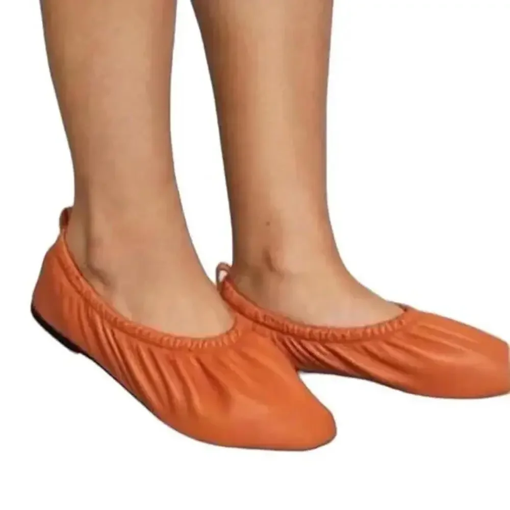 Everlane Women's Orange Leather Scrunch Ballet Flats - Picture 4 of 4